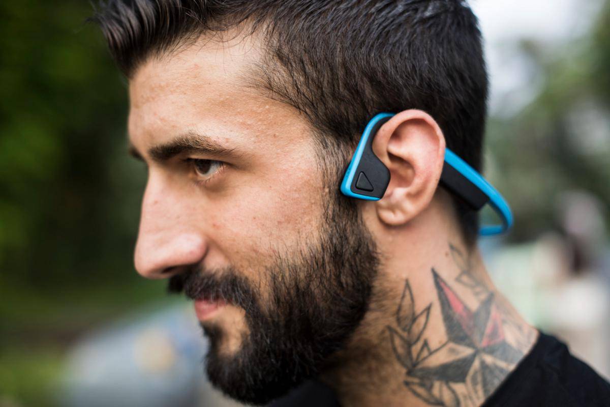 10 Rekomendasi TWS Bone Conduction Terbaik, Cocok buat Lari
