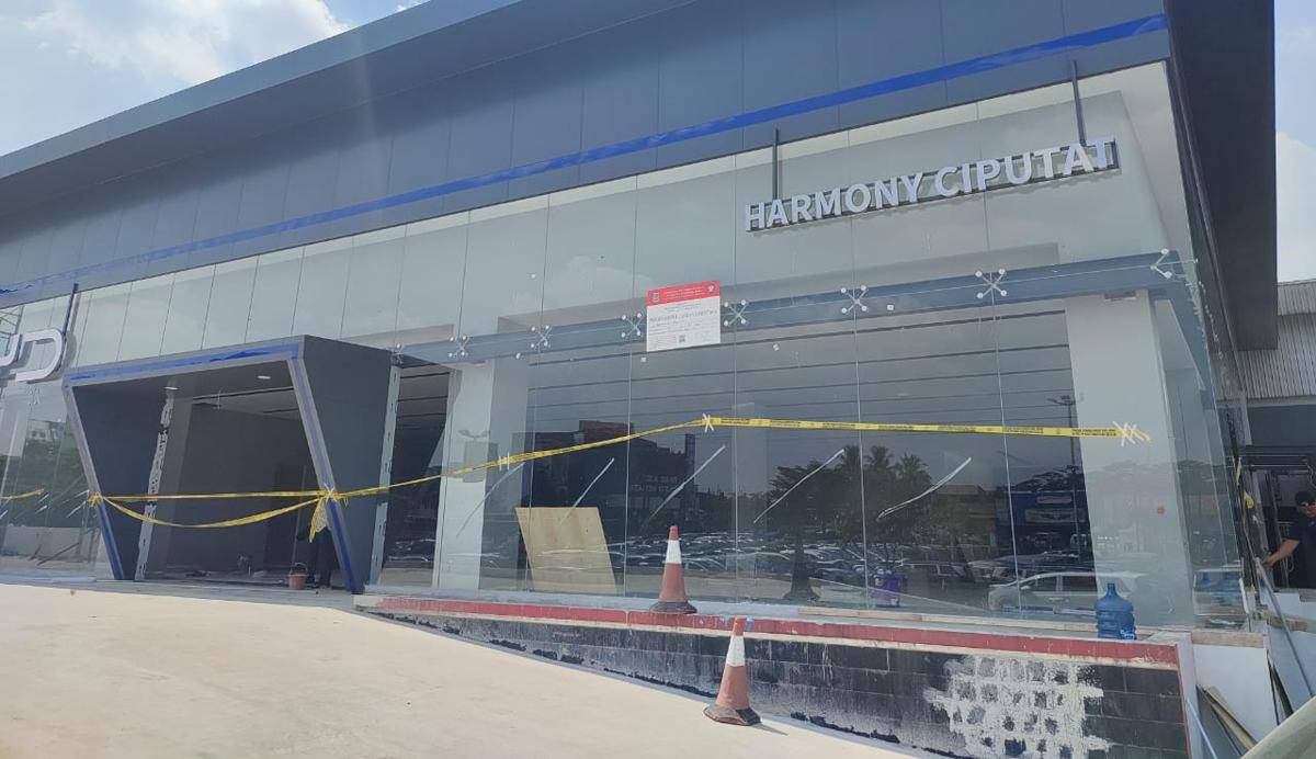Showroom BYD di Tangsel disegel (Dok. Satpol PP Kota Tangerang Selatan)