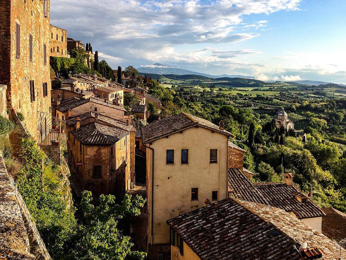 Montepulciano (commons.wikimedia.org/Bischoff49)