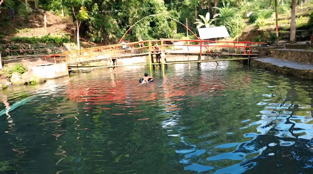 Air Jernih dan Banyak Ikan, Bendungan Gisting Bak Aquarium Alami