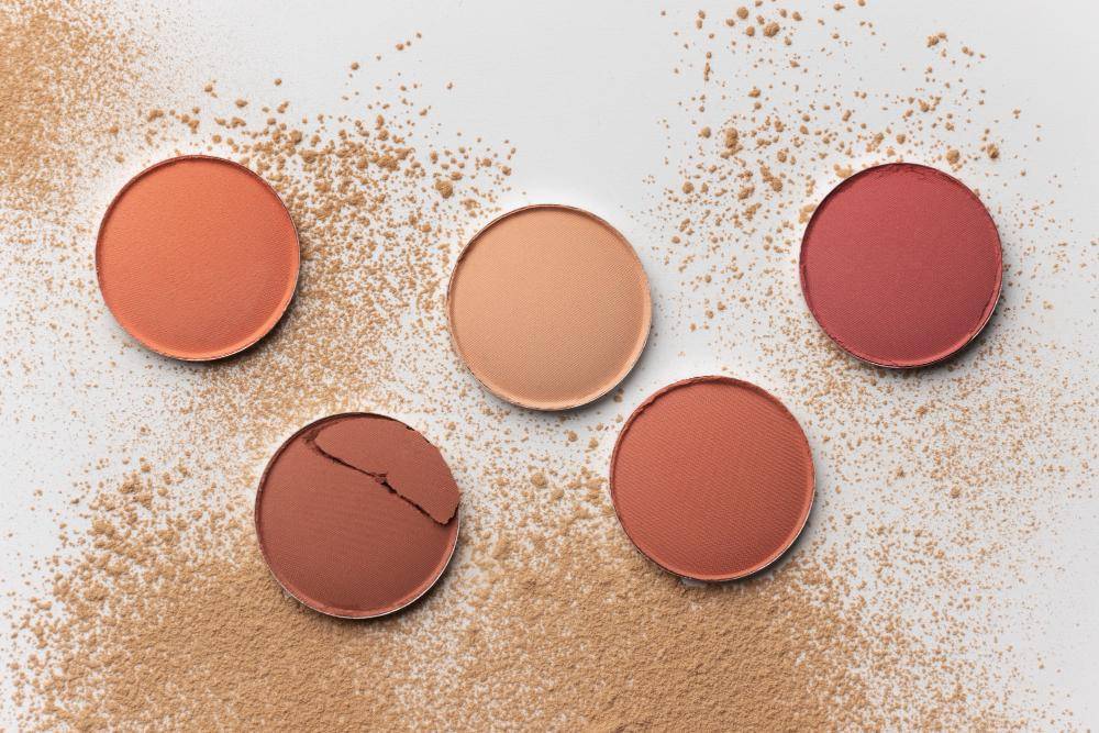 Ilustrasi Blush Stacking (freepik.com/freepik)