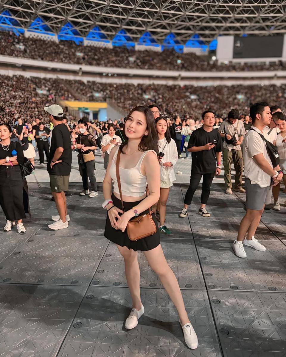 OOTD Casual ala Iris Wullur (instagram.com/iriswullur_)
