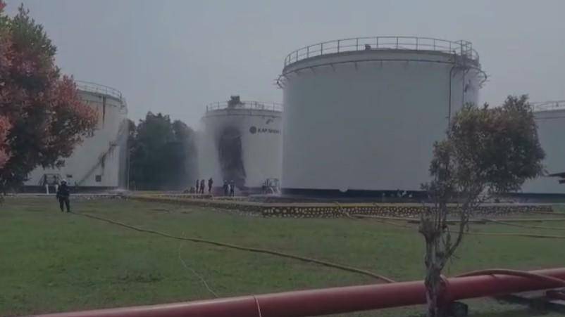 Tangki BBM Pertamina di Luwu Terbakar, Dua Orang Dilaporkan Luka-Luka