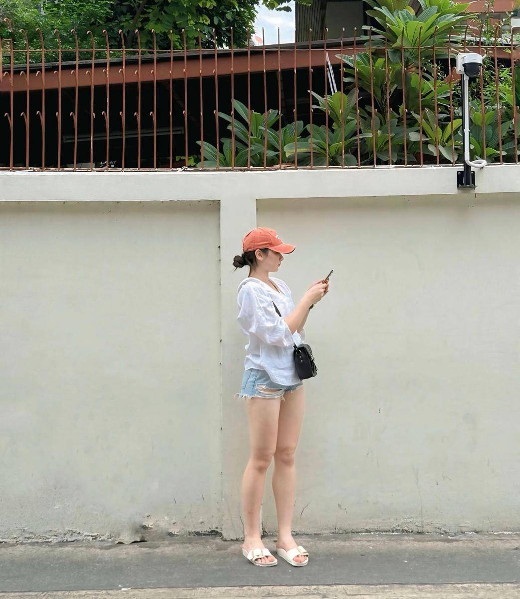 OOTD Casual ala Iris Wullur (instagram.com/iriswullur_)