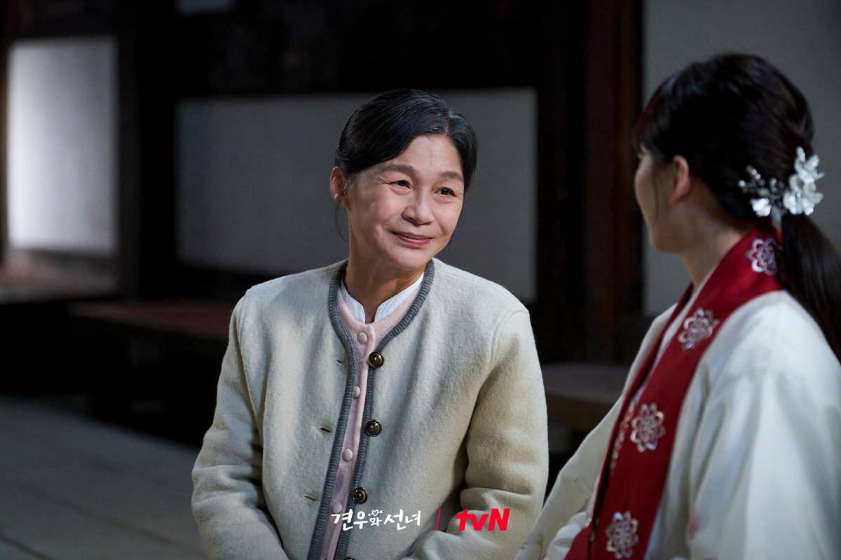 Gil Hae Yeon di Head Over Heels (x.com/CJnDrama)