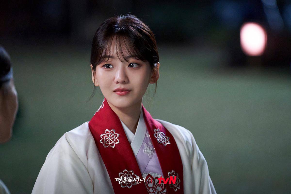 Cho Yi Hyun di Head Over Heels (x.com/CJnDrama)