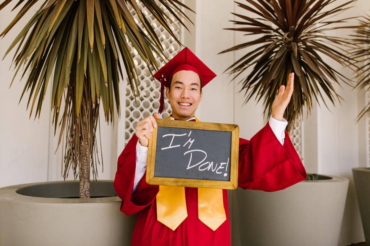 ilustrasi wisuda (pexels.com/RDNE Stock project)