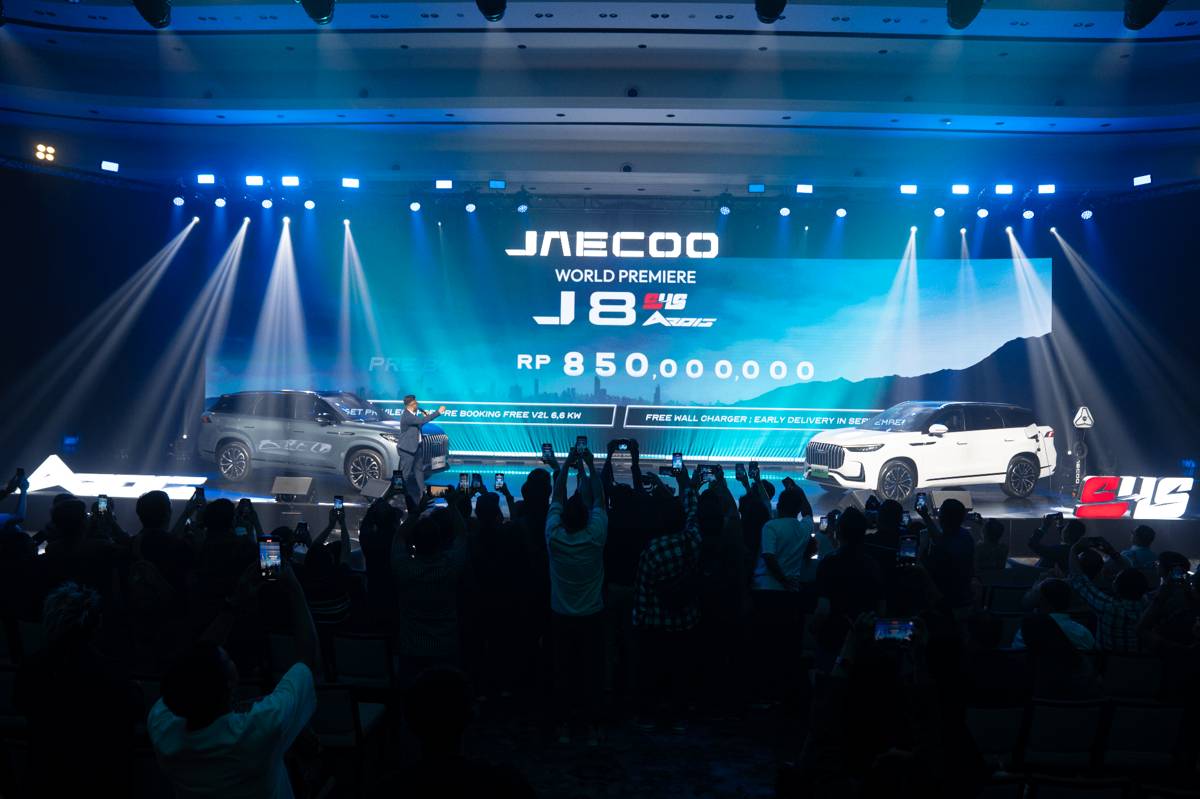 JAECOO J8 SHS ARDIS-Pre Booking Price.png