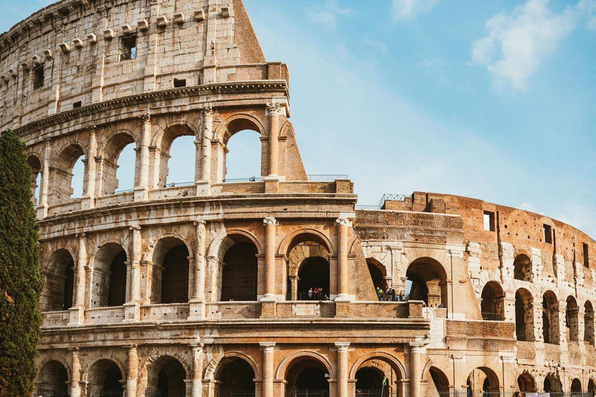 Colosseum, Roma (pexels.com/Andrei Tanase)