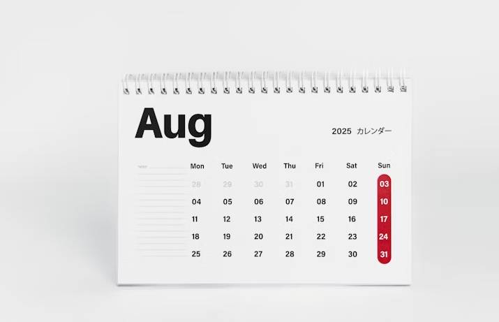 ilustrasi kalender bulan agustus (unsplash.com/jessica