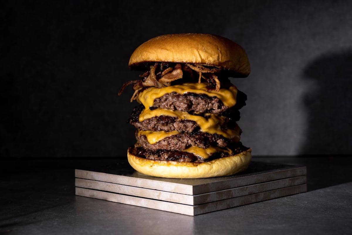 ilustrasi sajian burger