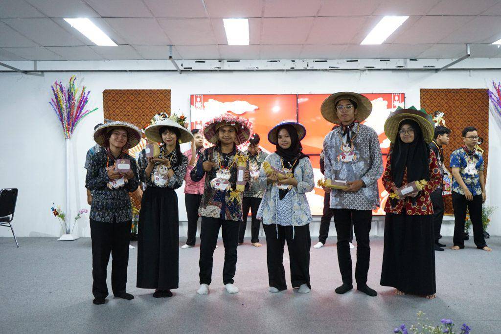 Potret Ospek mahasiswa baru informatika Telkom University Surabaya 2024. (bif-sby.telkomuniversity.ac.id)