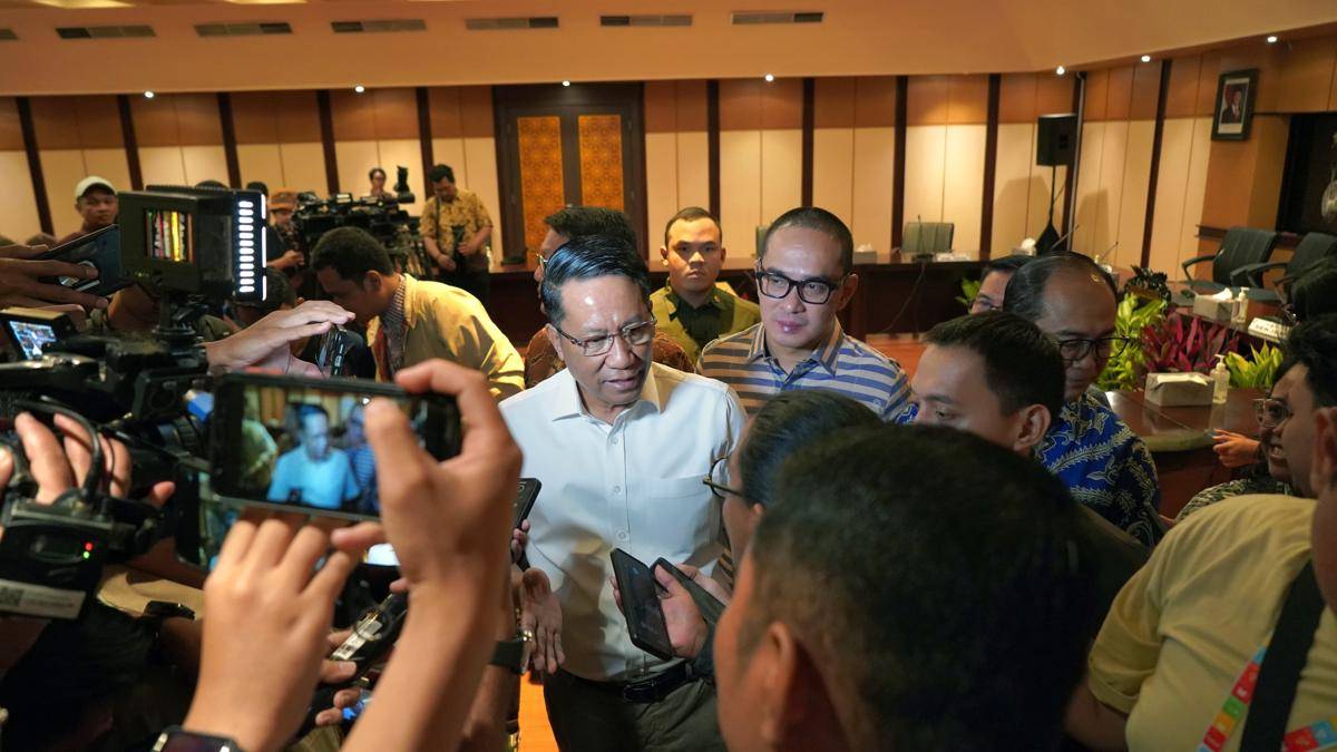 Supratman Andi Agtas Menteri hukum