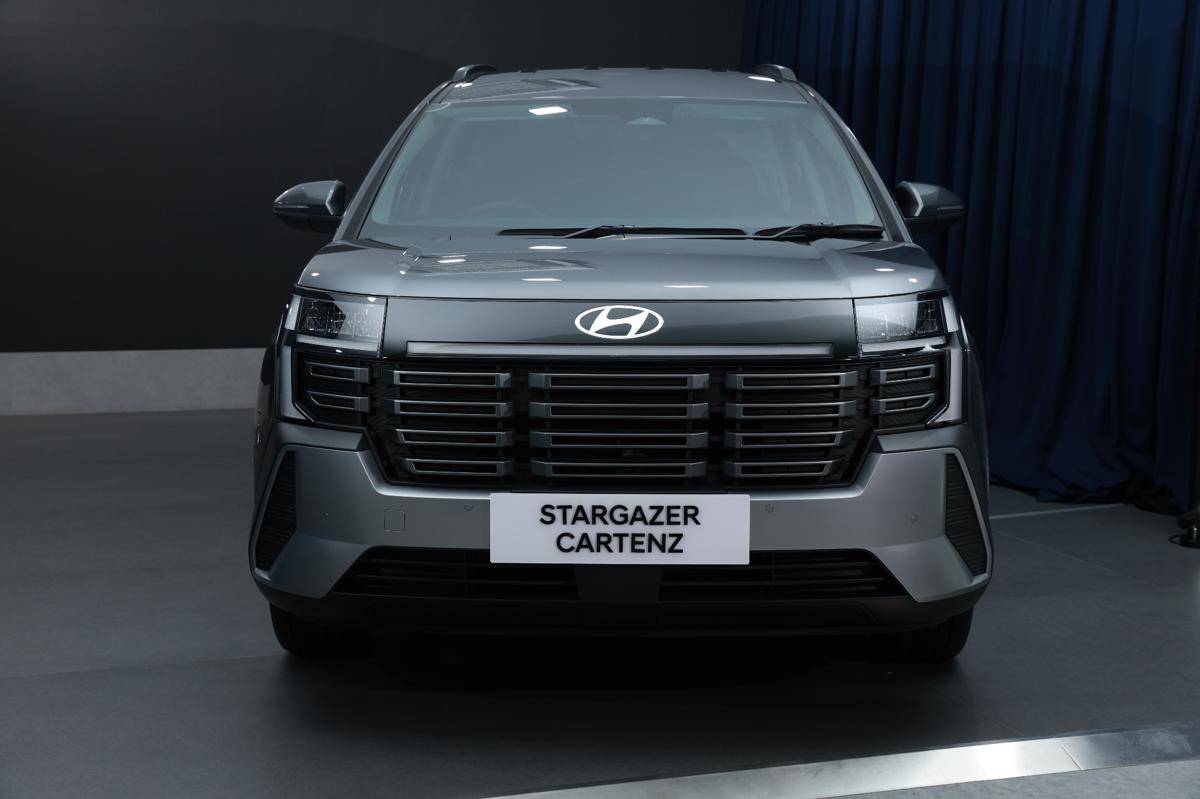 Foto Hyundai Stargazer Cartenz, Desainnya Lebih Keren!