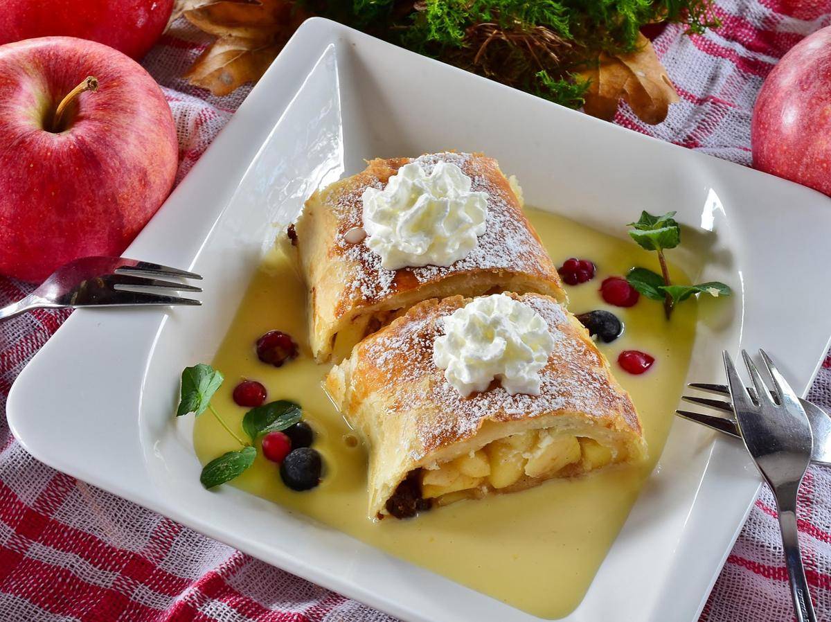 ilustrasi strudel (pixabay.com/RitaE)