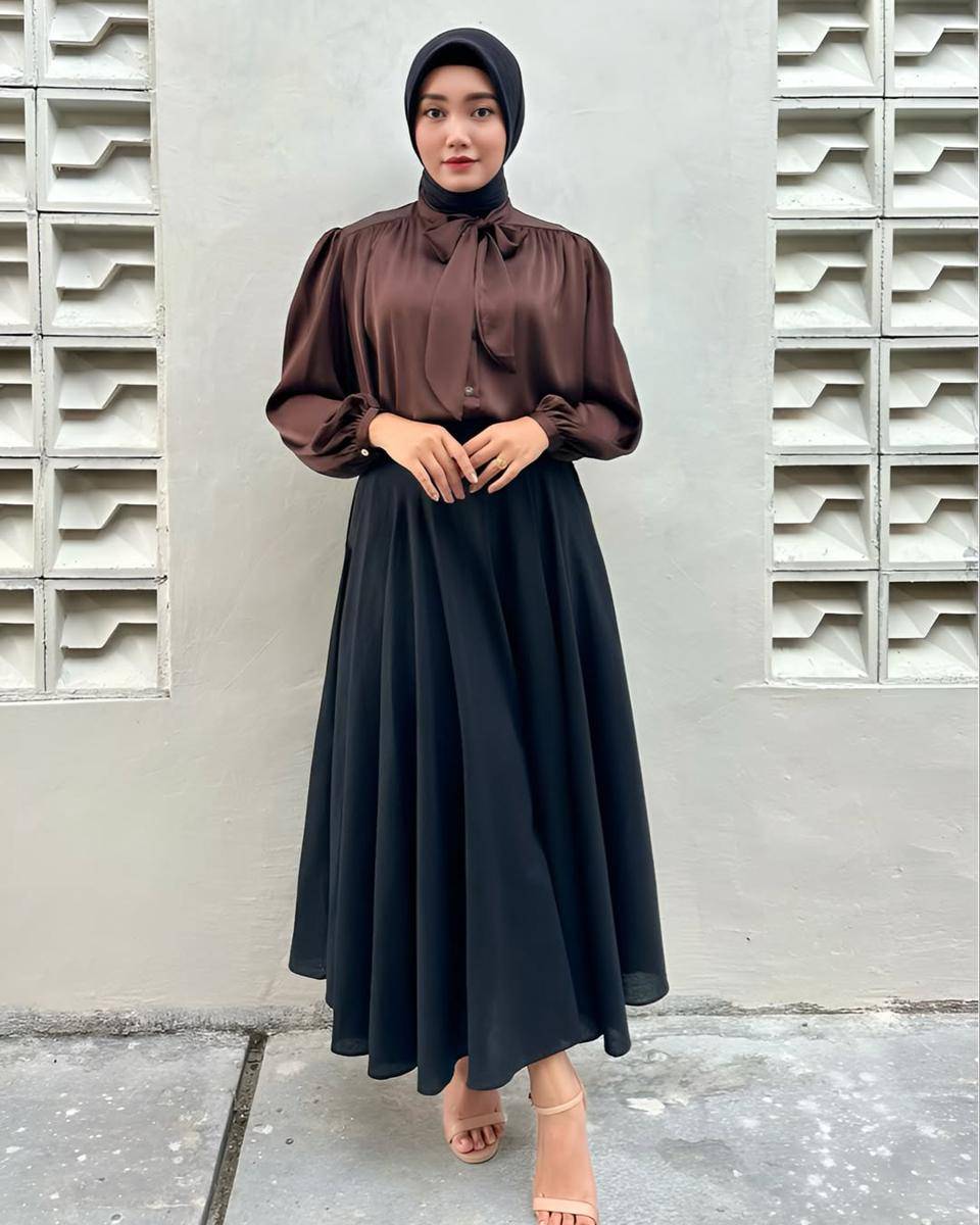 potret ide OOTD Elegan nuansa brown ala Dwi Bidari (instagram.com/dwibidari24)