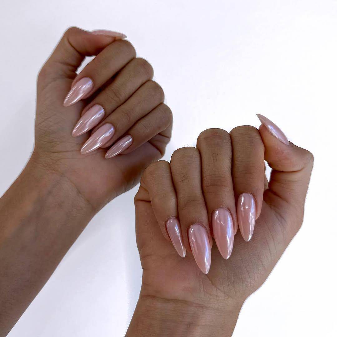 Ide nail art tema unicorn (instagram.com/nailboxmiami)