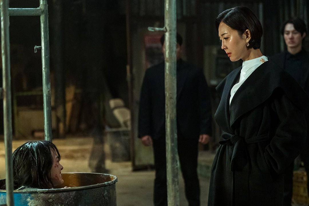 still cut drakor The Defects (instagram.com/channel.ena.d)