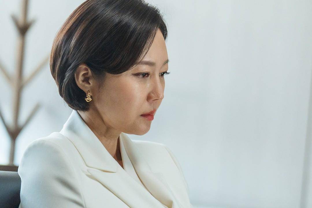 still cut drakor The Defects (instagram.com/channel.ena.d)