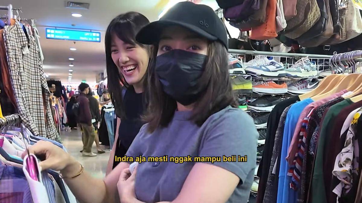 Nikita Willy thrifting (youtube.com/nikitawilly.indrapriawan)