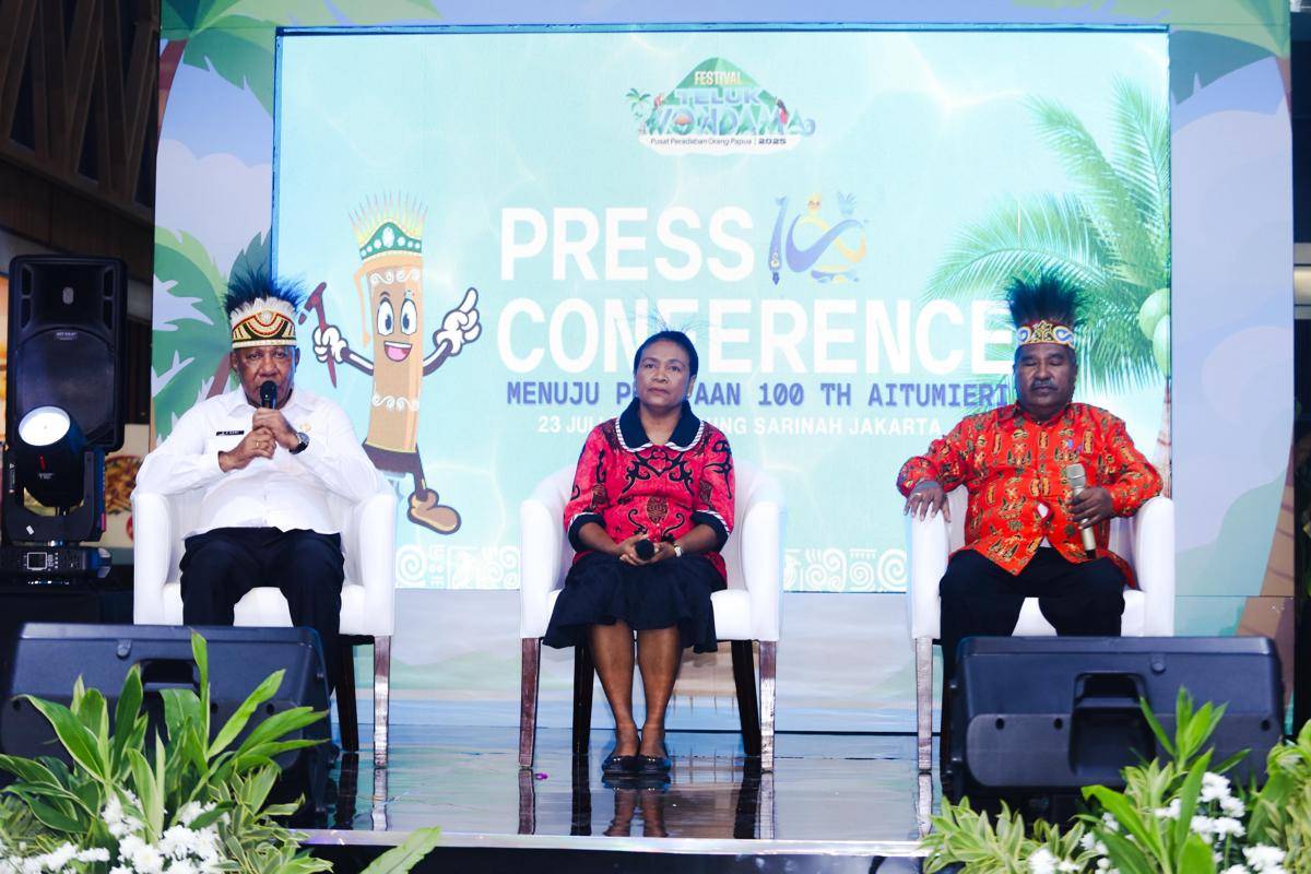 Potret Press Conference Festival Teluk Wondama, Sarinah, Jakarta Pusat