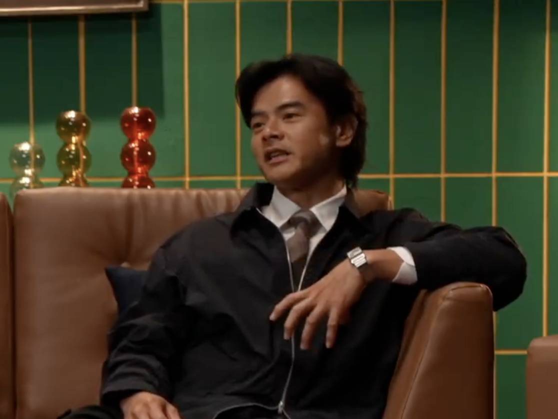 ⁠Dualisme Dion Wiyoko Sebagai Jonathan di Film A Normal Woman dan Sore