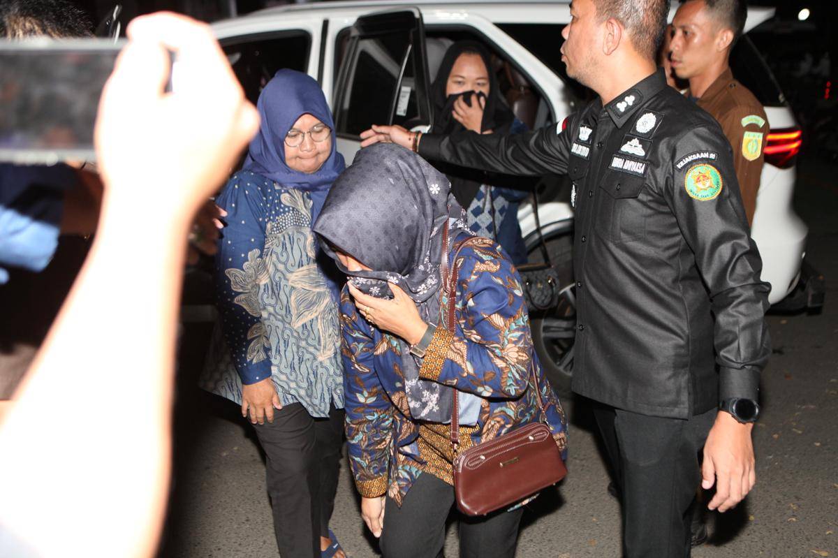 [BREAKING] 20-an Kades di Lahat Kena OTT, Uang Puluhan Juta Disita