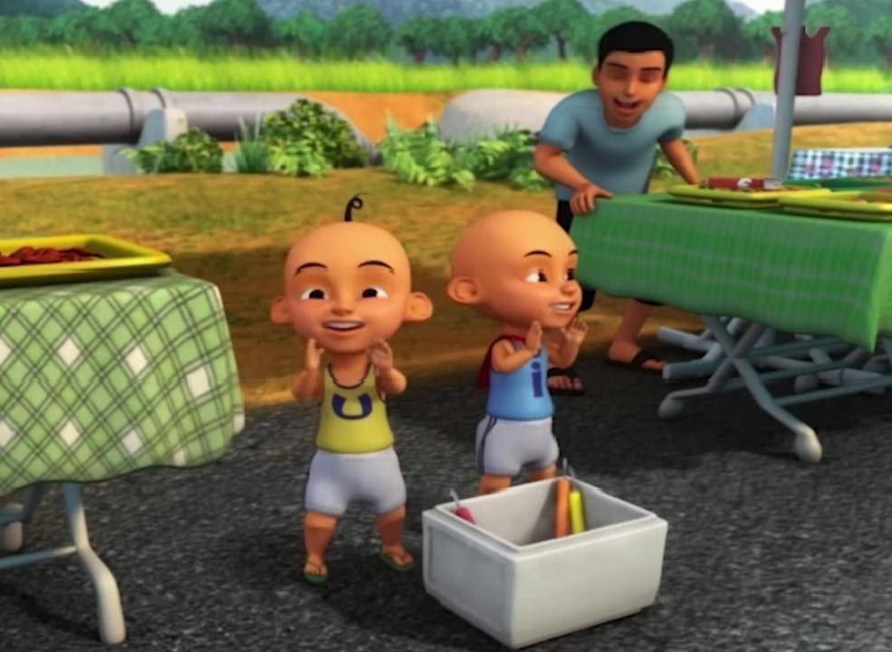 Upin dan Ipin berjualan es lilin (youtube.com/Les' Copaque Production)