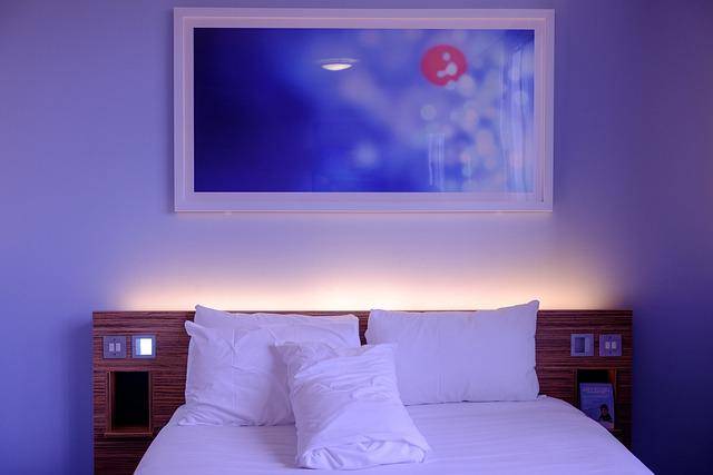 Foto hanya ilustrasi kamar hotel. Pixabay/pexels