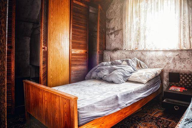 Foto hanya ilustrasi kamar hotel. Pixabay/Tama66