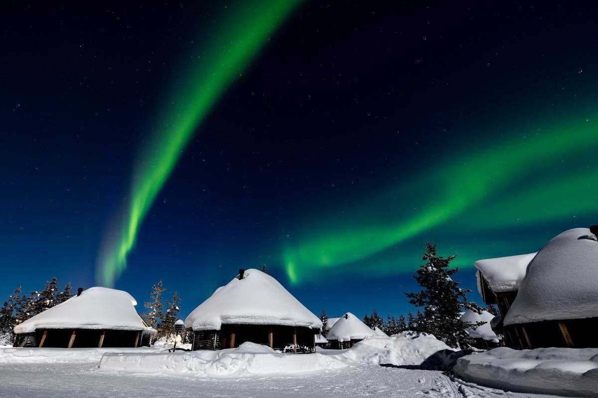 Ilustrasi aurora di Finlandia (flickr.com/orkomedix)
