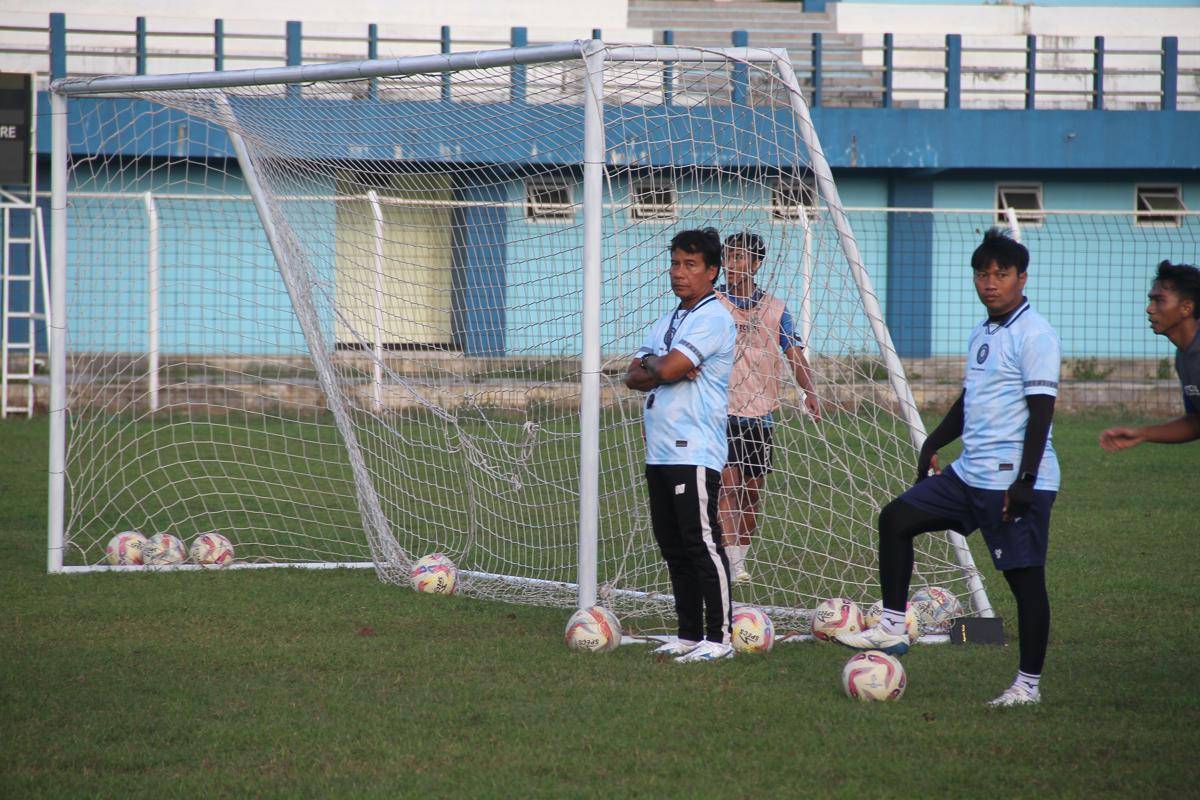 Genjot Fisik Pemain, Pelatih Persiku Selektif Terima Tawaran Uji Tanding