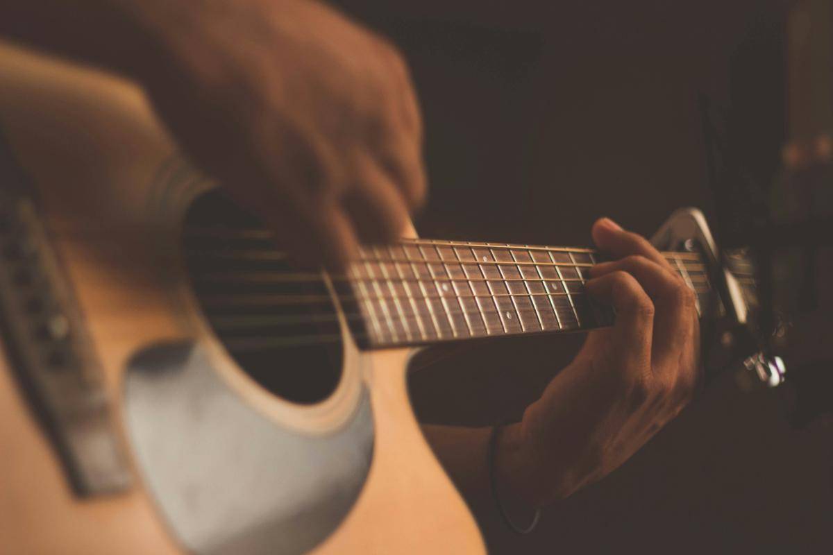 Ilustrasi gitar (Unsplash/Jefferson Santos)