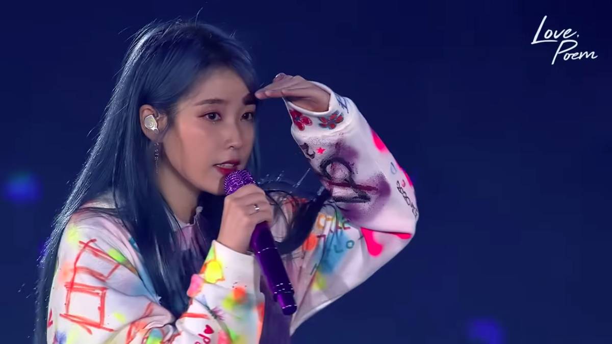 live clip concert Love, Poem dari IU (YouTube.com/IU Official)
