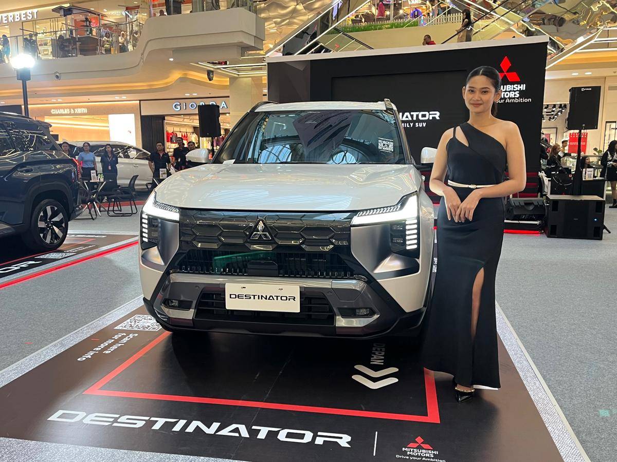 Mitsubishi destinator