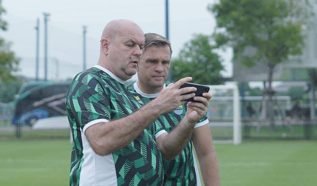 bojan_igor_bar_37e76b5cb0.jpg