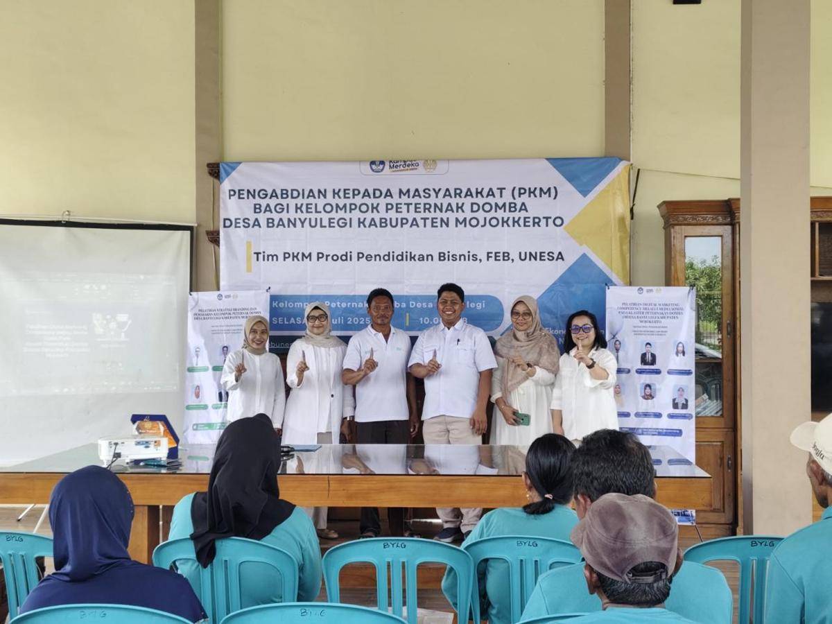 Dosen FEB Unesa Bekali Peternak Domba Digital Marketing, Manfaatnya?