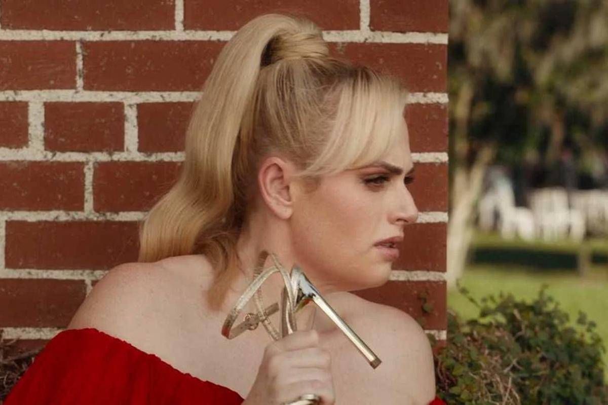 Penjelasan Ending Film Bride Hard, Rebel Wilson Dapet Pacar?