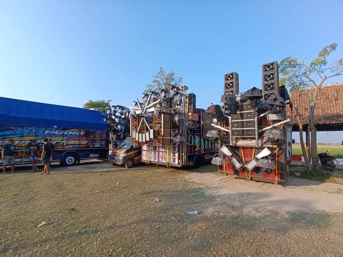 Peserta karnaval sound horeg di Tulungagung. IDN Times/ Bramanta Pamungkas