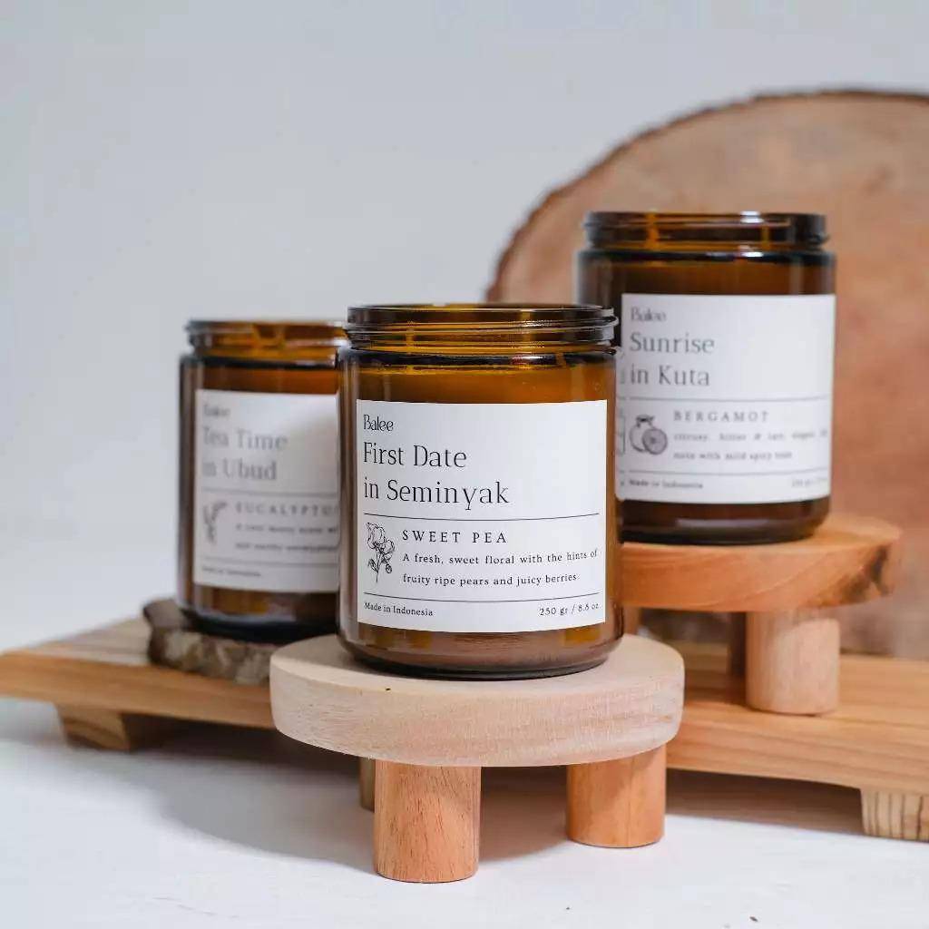 BALEE Sweet Pea First Date in Seminyak Scented Candle (shopee.co.id/Balee Scents)