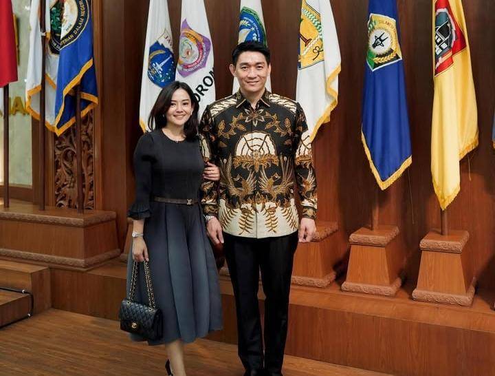 potret Ifan Seventeen di wisuda adik bungsu (instagram.com/ifanseventeen)