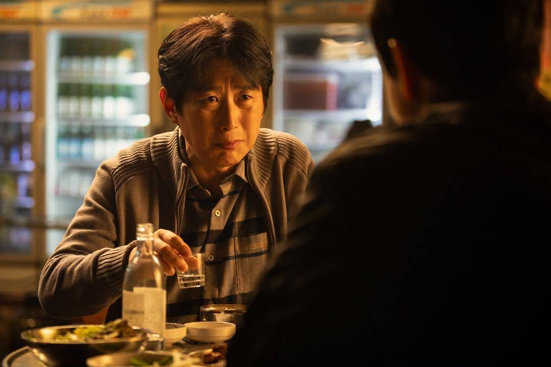 Cho Hyun Sik (Kim Won Hae) di drakor Trigger (instagram.com/netflixkr)