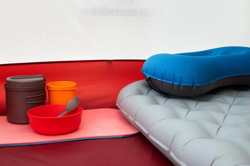 ilustrasi sleeping pad (pexels.com/Mykhailo Petrushchak)