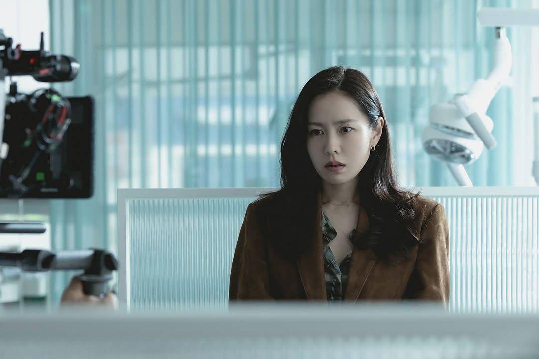 Potrt Son Ye Jin (instagram.com/yejinhd)