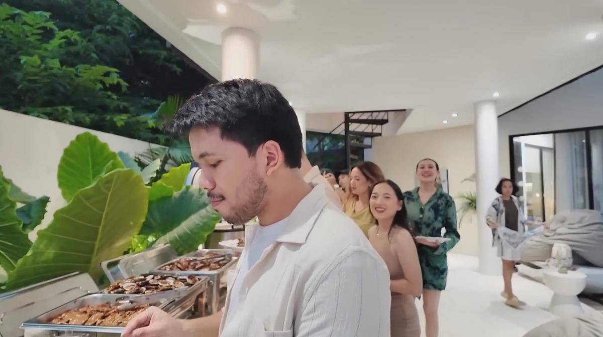 Anniversary Pertama Thariq dan Aaliyah (YouTube.com/Thariq Halilintar)