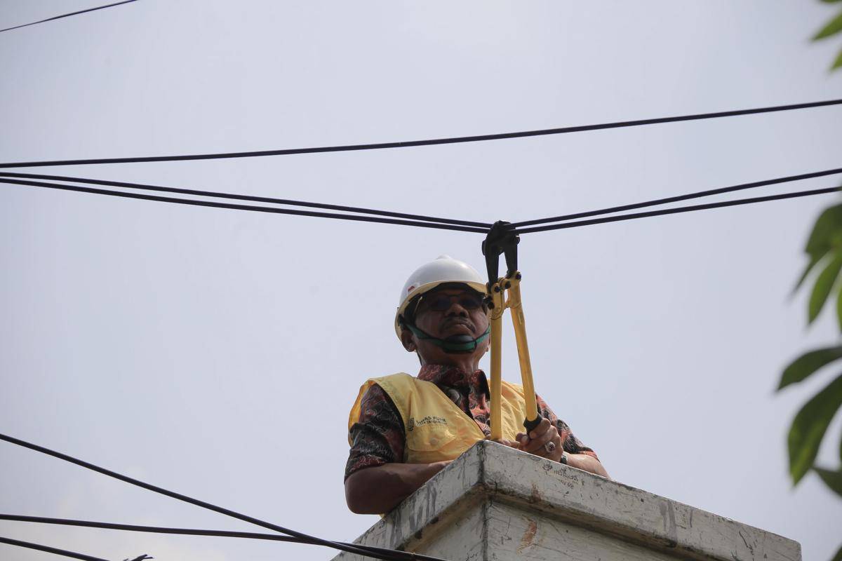 TURAP DAN PEMOTONGAN KABEL 7.jpg