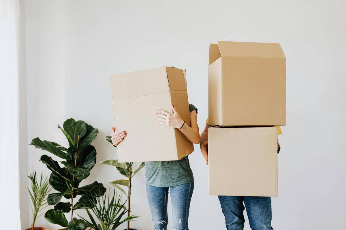 ilustrasi proses pindah rumah (pexels.com/Photo By: Kaboompics.com)