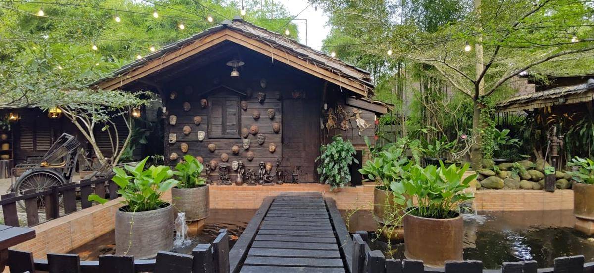 Suasana di Resto Ayam Penyet Cabai Hijau/Dok. Pribadi