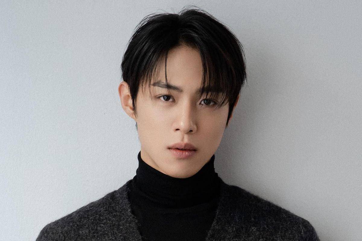 Kang Lee Han (Instagram.com/oyqpqp)