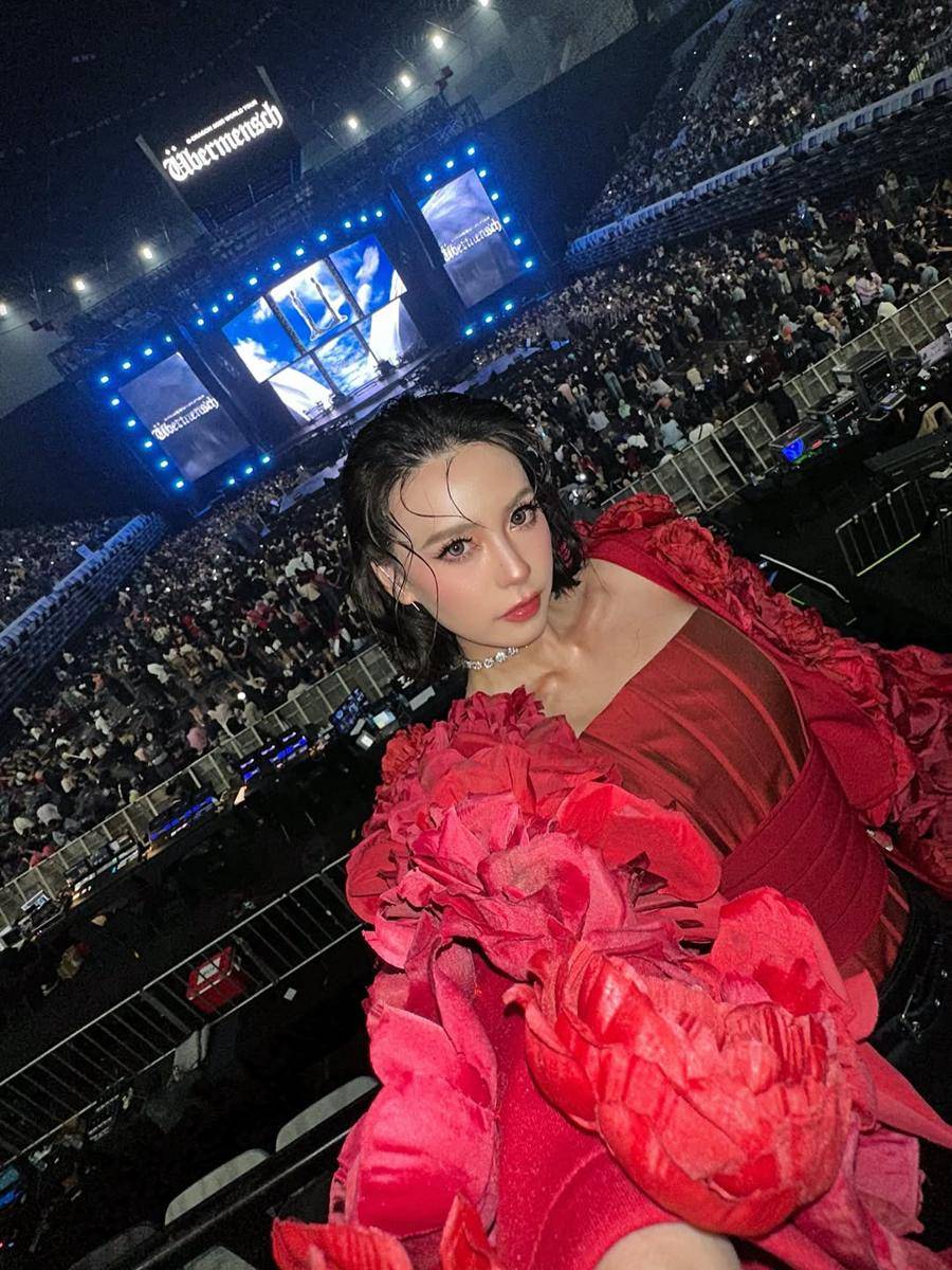 Artis Indonesia nonton konser G-Dragon Ubermensch di Jakarta